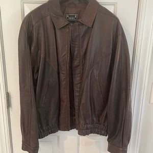 Vera Belle Italian Leather Jacket (Made in Italy, Never worn)